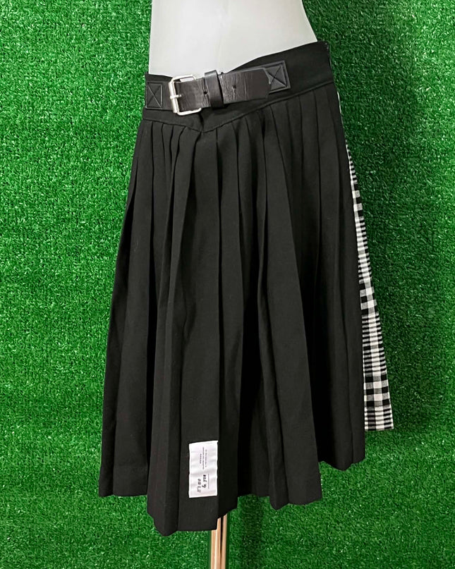 Dámska sukňa Bershka (XS)
