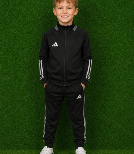 Chlapčenská detská mikina Adidas (7-8 rokov)